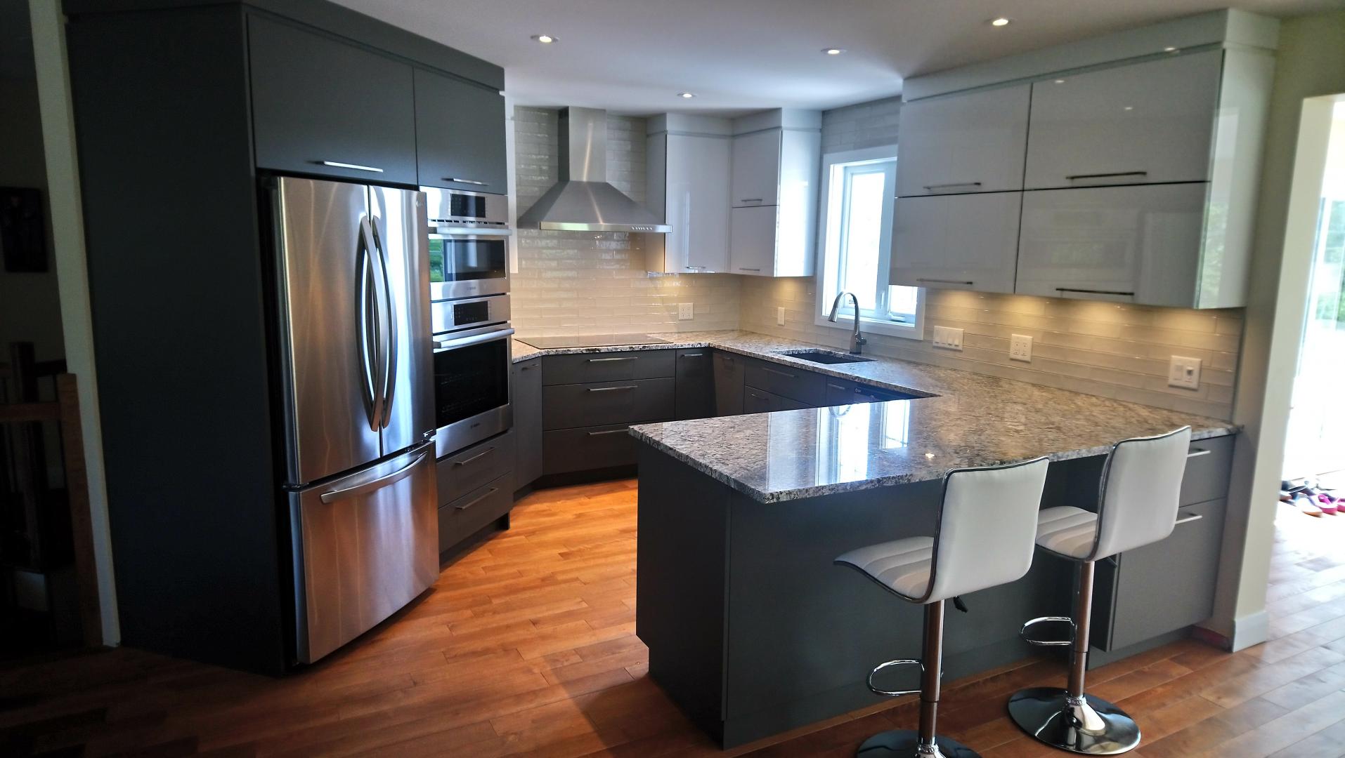 Cuisine sur mesure Saguenay-Lac-Saint-Jean, Cuisine sur mesure Chicoutimi, Cuisine sur mesure Jonquière